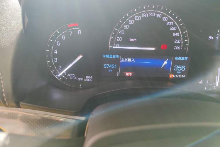 Used Cadillac ATS-L 2017 28T Tech Edition Odometer Close Up