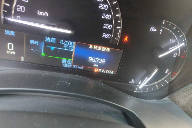 Used Cadillac ATS-L 2017 28T Tech Edition Odometer Close Up