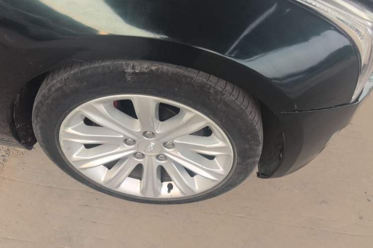 Used Cadillac ATS-L 2017 28T Tech Edition Right Front Wheel Hub