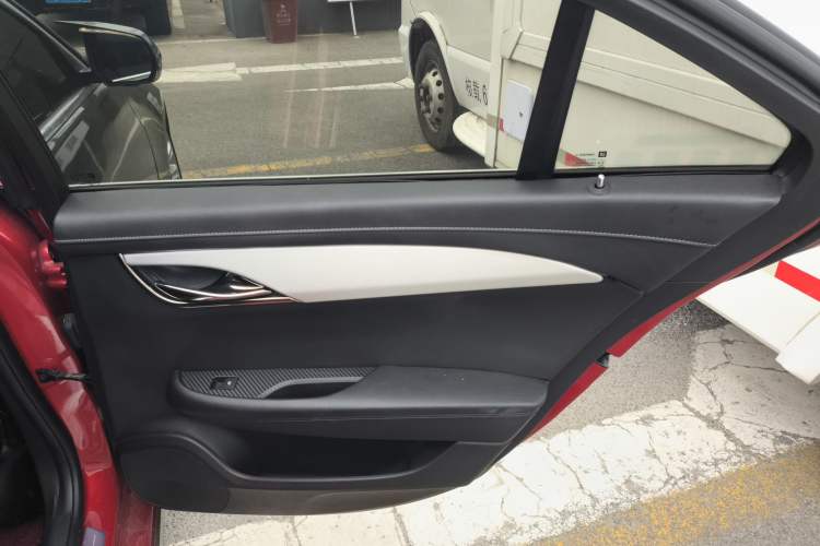 Used Cadillac ATS-L 2017 28T Fashion Edition Right Rear Door Interior