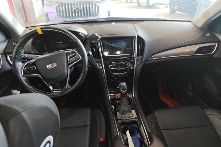 Used Cadillac ATS-L 2017 28T Fashion Edition Center Console