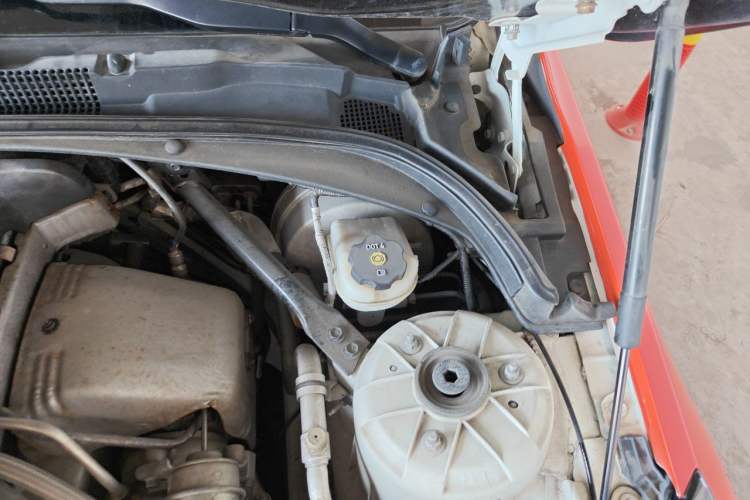 Used Cadillac ATS-L 2017 28T Fashion Edition Engine Bay Left