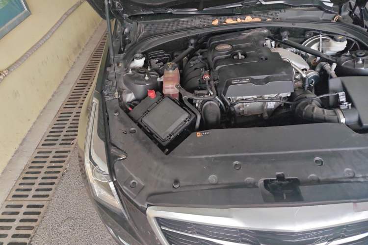 Used Cadillac ATS-L 2017 28T Tech Edition Engine Bay Right