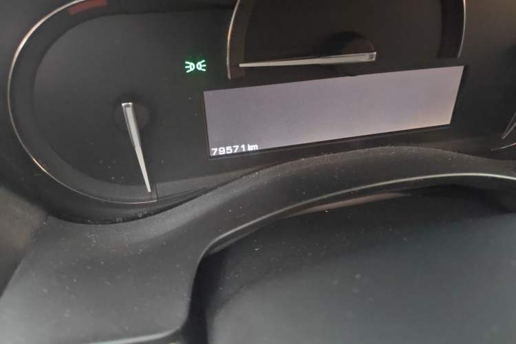 Used Cadillac ATS-L 2017 28T Tech Edition Odometer Close Up