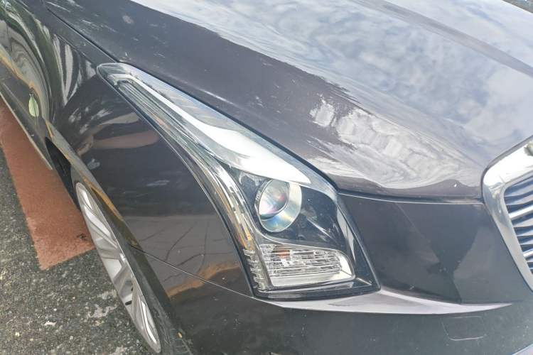 Used Cadillac ATS-L 2017 28T Fashion Edition Right Front Headlight
