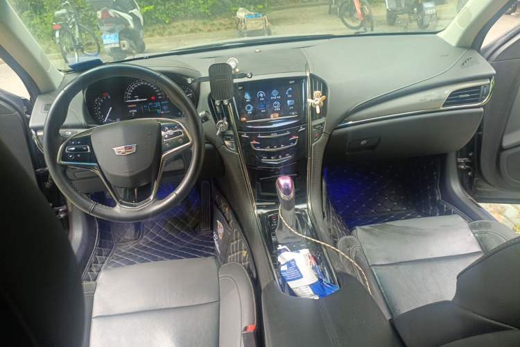 Used Cadillac ATS-L 2017 28T Fashion Edition Center Console