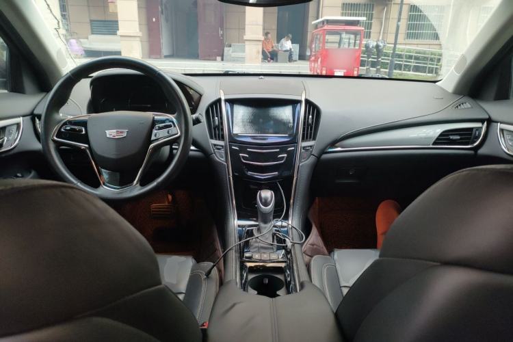 Used Cadillac ATS-L 2017 28T Fashion Edition Center Console