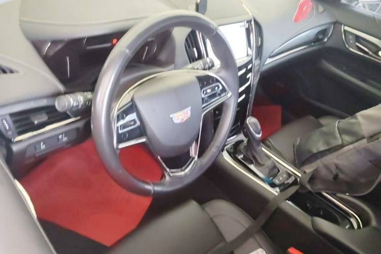 Used Cadillac ATS-L 2017 28T Tech Edition Center Console