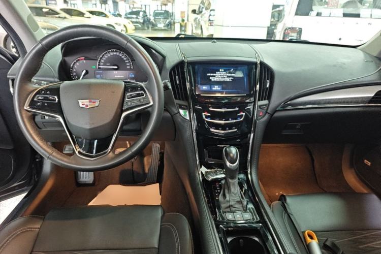 Used Cadillac ATS-L 2017 28T Tech Edition Center Console