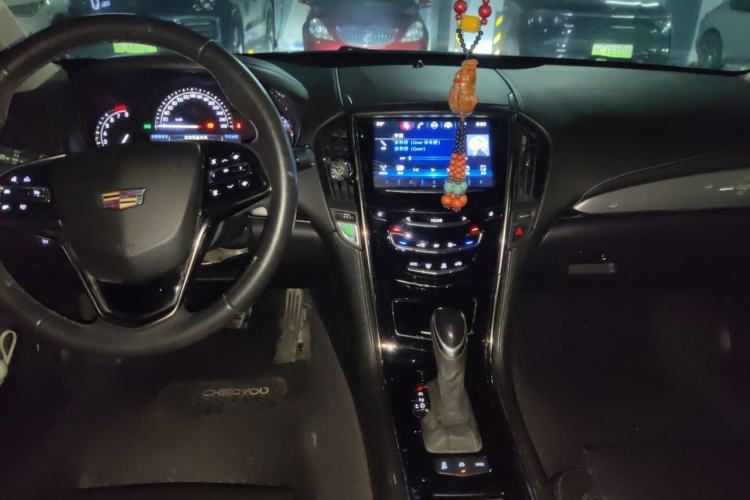 Used Cadillac ATS-L 2017 28T Fashion Edition Center Console