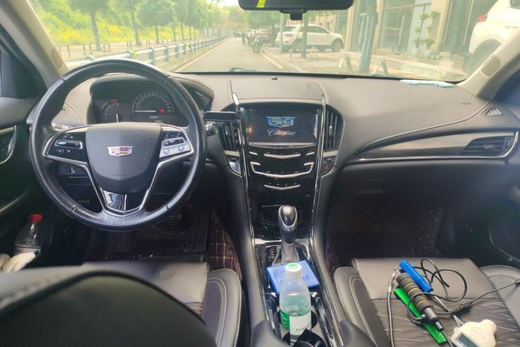 Used Cadillac ATS-L 2017 28T Tech Edition Center Console