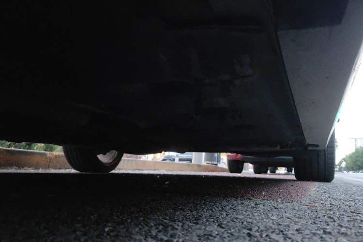 Used Cadillac ATS-L 2017 28T Fashion Edition Chassis Front Left