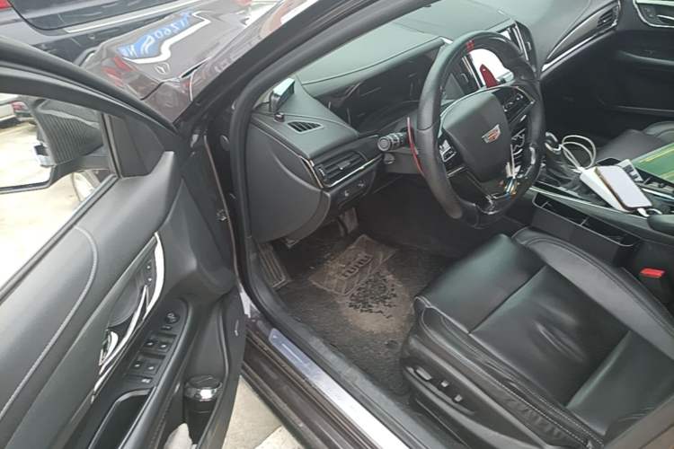 Used Cadillac ATS-L 2017 28T Tech Edition Driver Seat