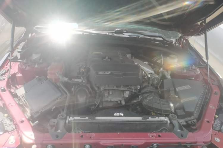 Used Cadillac ATS-L 2017 28T Tech Edition Engine Bay