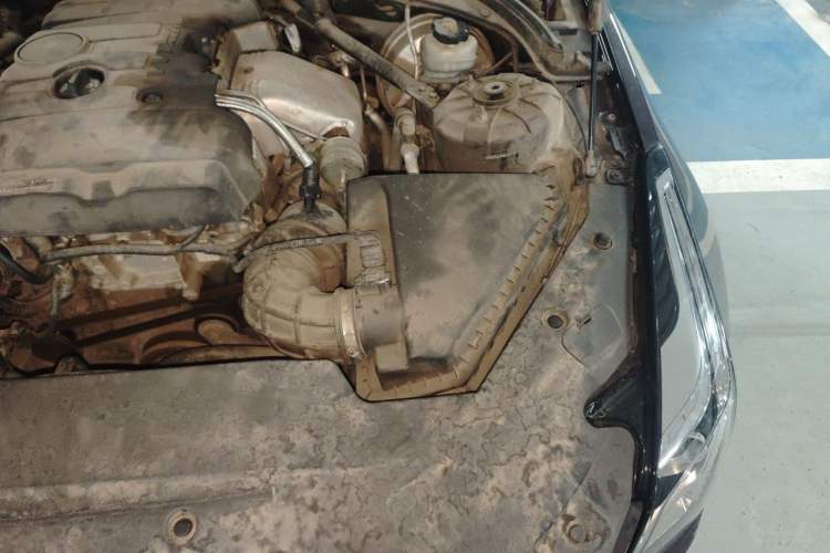 Used Cadillac ATS-L 2017 28T Fashion Edition Engine Bay Left