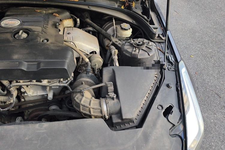 Used Cadillac ATS-L 2017 28T Tech Edition Engine Bay Left
