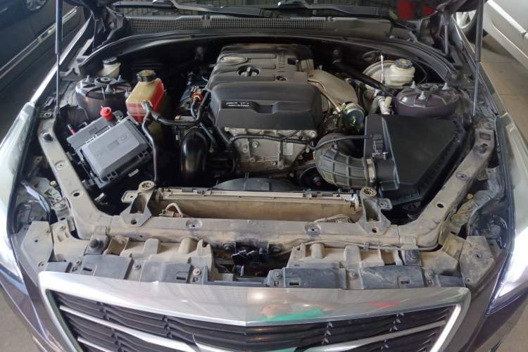 Used Cadillac ATS-L 2017 28T Fashion Edition Engine Bay