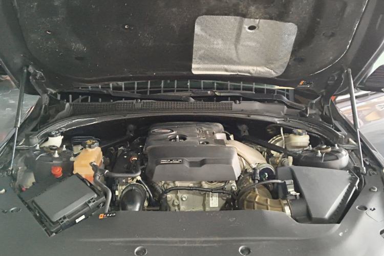 Used Cadillac ATS-L 2017 28T Fashion Edition Engine Bay