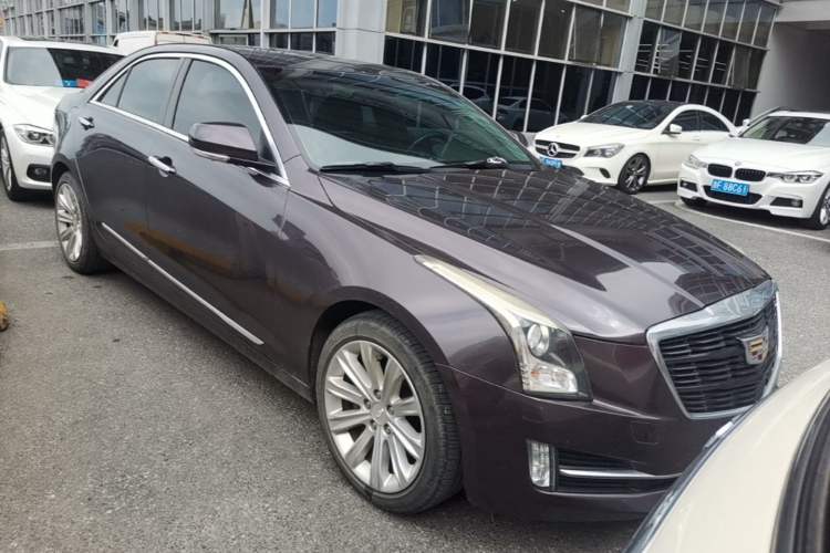 Used Cadillac ATS-L 2017 28T Fashion Edition Front Right 45 Deg
