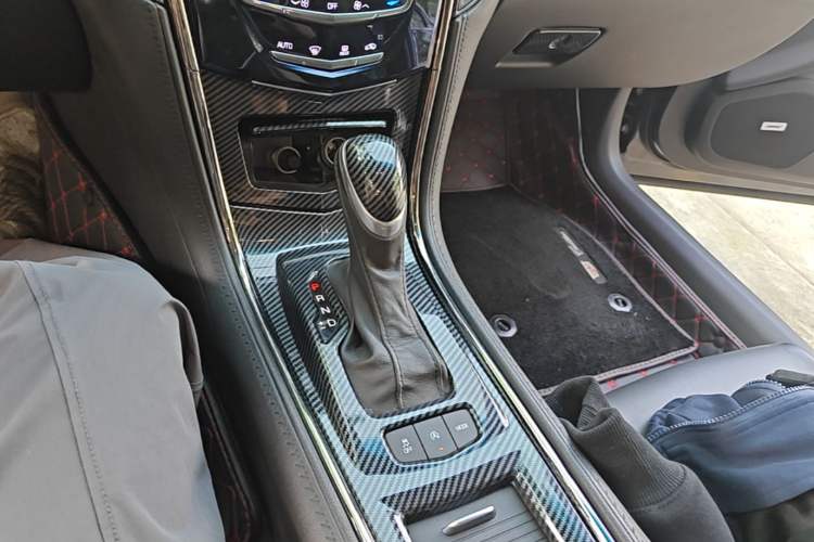 Used Cadillac ATS-L 2017 28T Fashion Edition Gear Lever