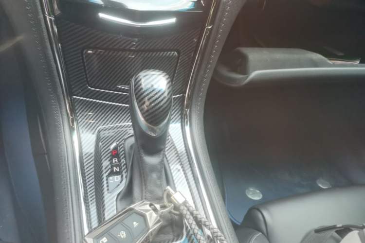 Used Cadillac ATS-L 2017 28T Tech Edition Gear Lever