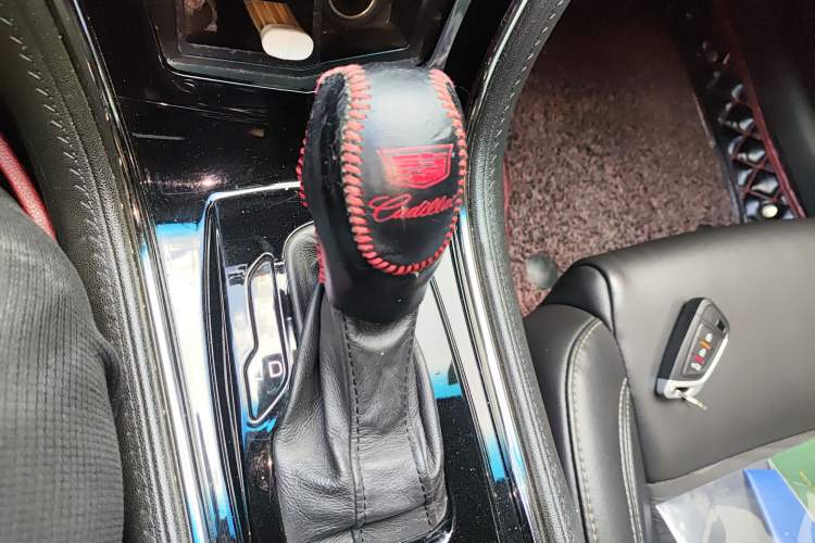 Used Cadillac ATS-L 2017 28T Tech Edition Gear Lever