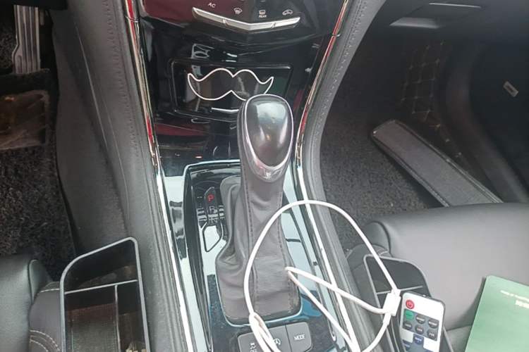 Used Cadillac ATS-L 2017 28T Tech Edition Gear Lever