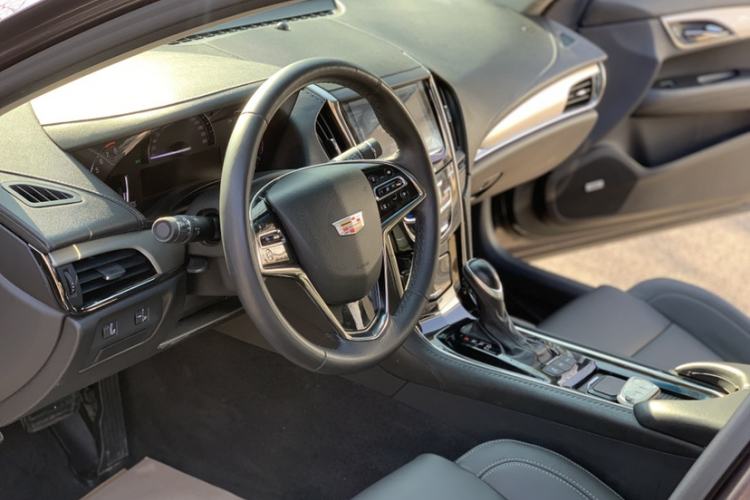 Used Cadillac ATS-L 2017 28T Fashion Edition Interior 13