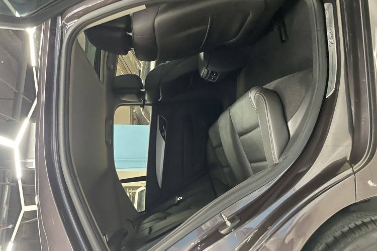 Used Cadillac ATS-L 2017 28T Fashion Edition Interior 3