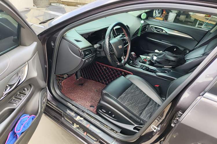 Used Cadillac ATS-L 2017 28T Tech Edition Interior 3