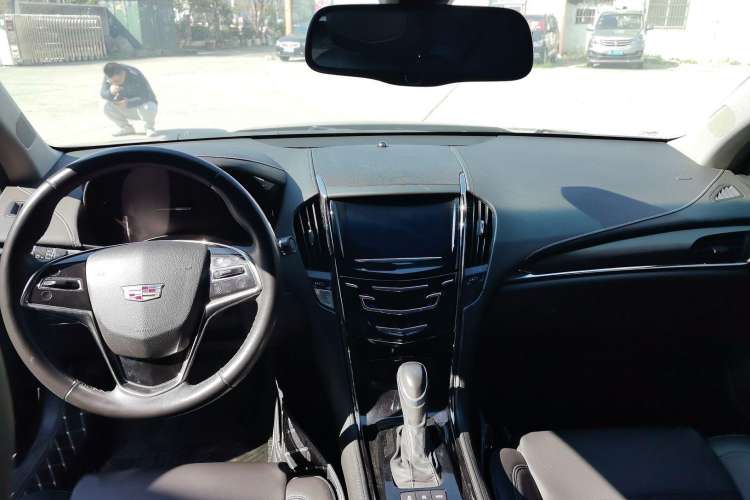 Used Cadillac ATS-L 2017 28T Tech Edition Interior 3