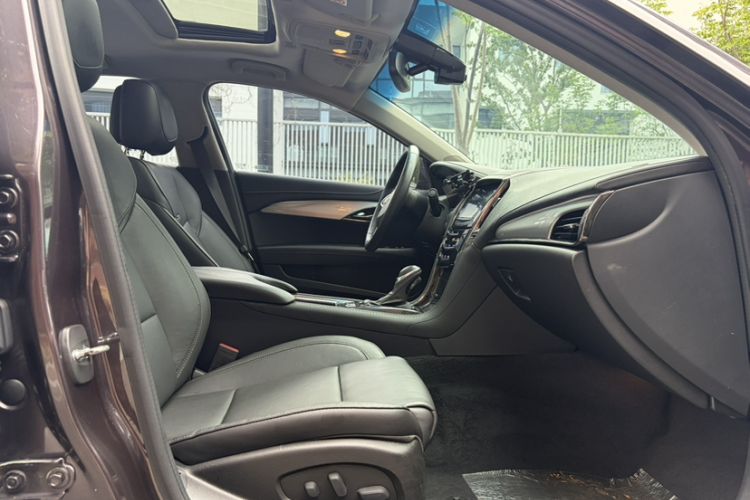 Used Cadillac ATS-L 2017 28T Fashion Edition Interior 4
