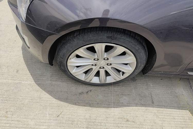 Used Cadillac ATS-L 2017 28T Fashion Edition Left Front Wheel Hub