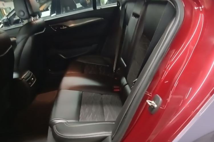 Used Cadillac ATS-L 2017 28T Tech Edition Left Rear Seat