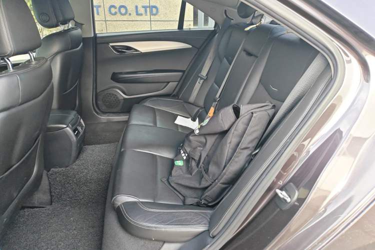 Used Cadillac ATS-L 2017 28T Fashion Edition Left Rear Seat