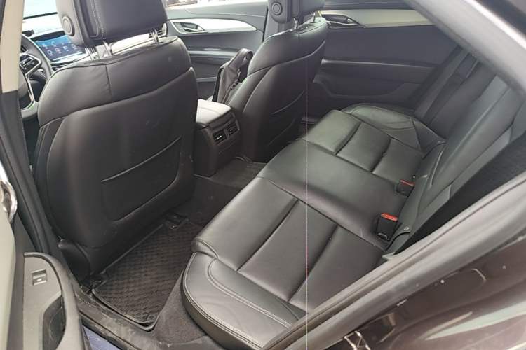 Used Cadillac ATS-L 2017 28T Fashion Edition Left Rear Seat