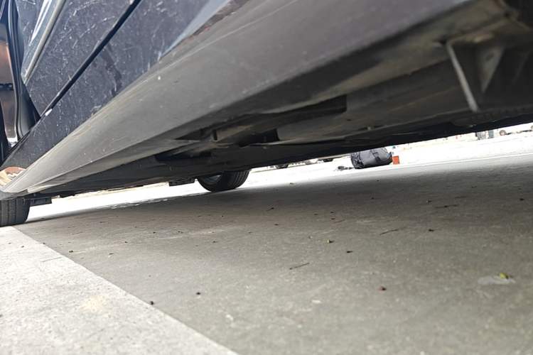 Used Cadillac ATS-L 2017 28T Fashion Edition Left Side Sill