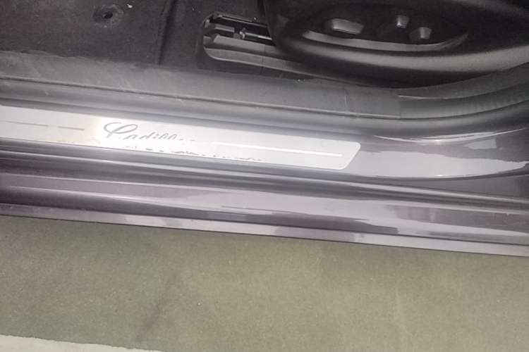 Used Cadillac ATS-L 2017 28T Fashion Edition Left Side Sill