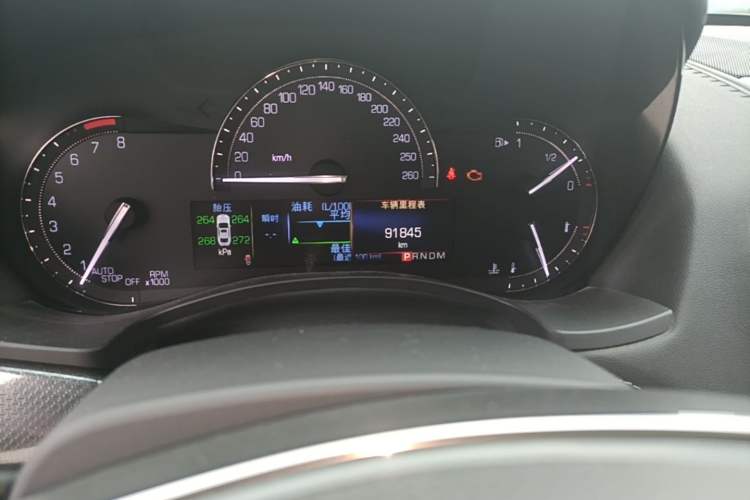 Used Cadillac ATS-L 2017 28T Tech Edition Odometer Close Up
