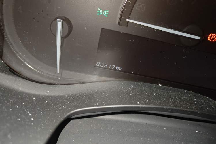 Used Cadillac ATS-L 2017 28T Tech Edition Odometer Close Up