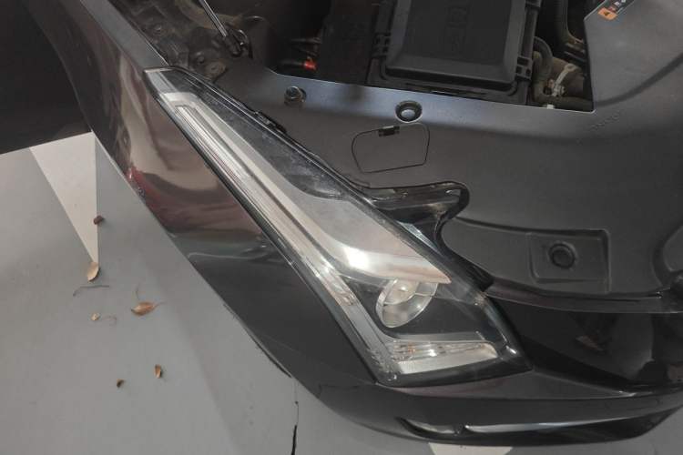 Used Cadillac ATS-L 2017 28T Tech Edition Right Front Headlight