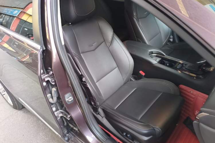 Used Cadillac ATS-L 2017 28T Fashion Edition Right Front Seat