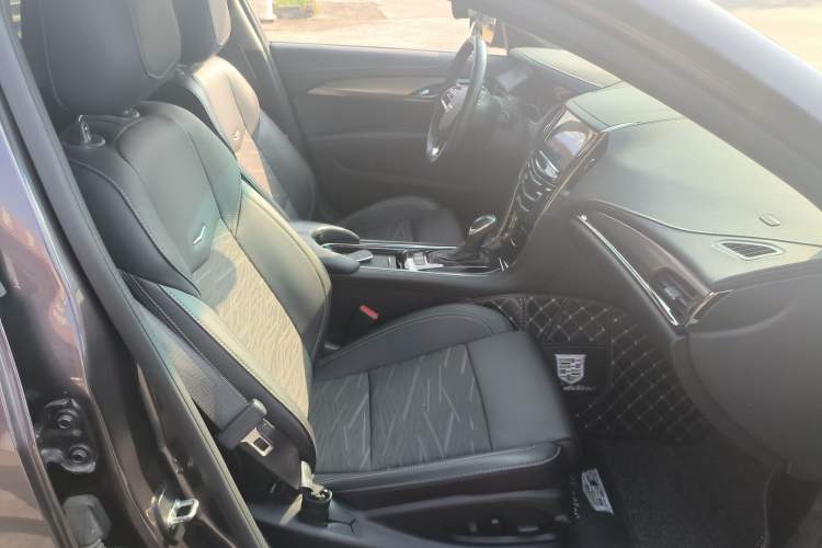Used Cadillac ATS-L 2017 28T Tech Edition Right Front Seat