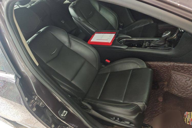 Used Cadillac ATS-L 2017 28T Fashion Edition Right Front Seat