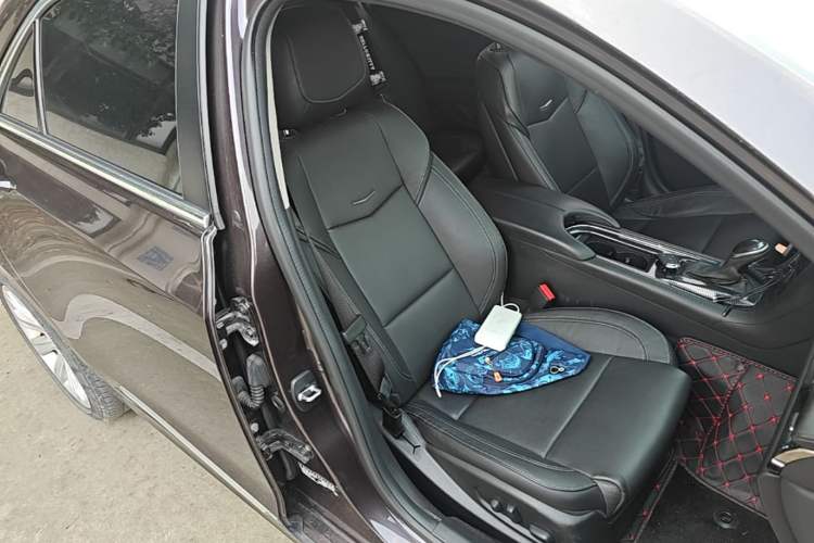 Used Cadillac ATS-L 2017 28T Fashion Edition Right Front Seat