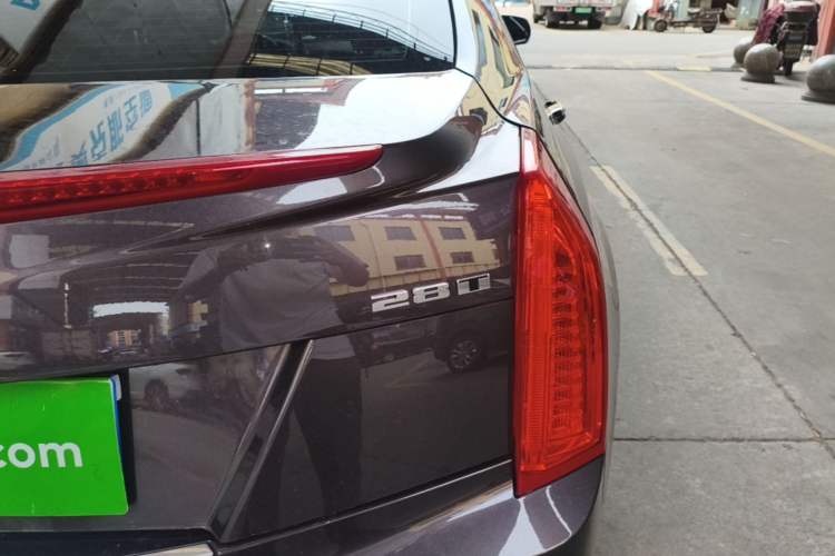 Used Cadillac ATS-L 2017 28T Fashion Edition Right Rear Taillight