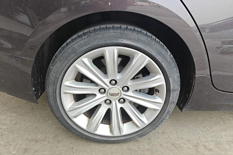 Used Cadillac ATS-L 2017 28T Fashion Edition Right Rear Wheel Hub