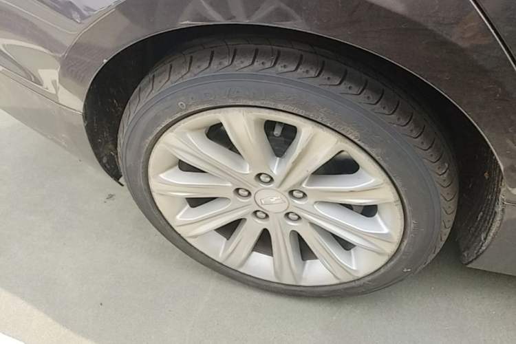 Used Cadillac ATS-L 2017 28T Fashion Edition Right Rear Wheel Hub