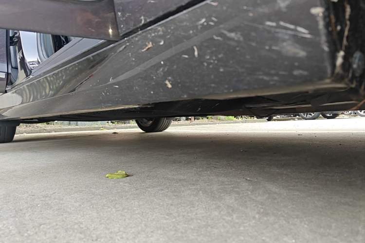 Used Cadillac ATS-L 2017 28T Fashion Edition Right Side Sill