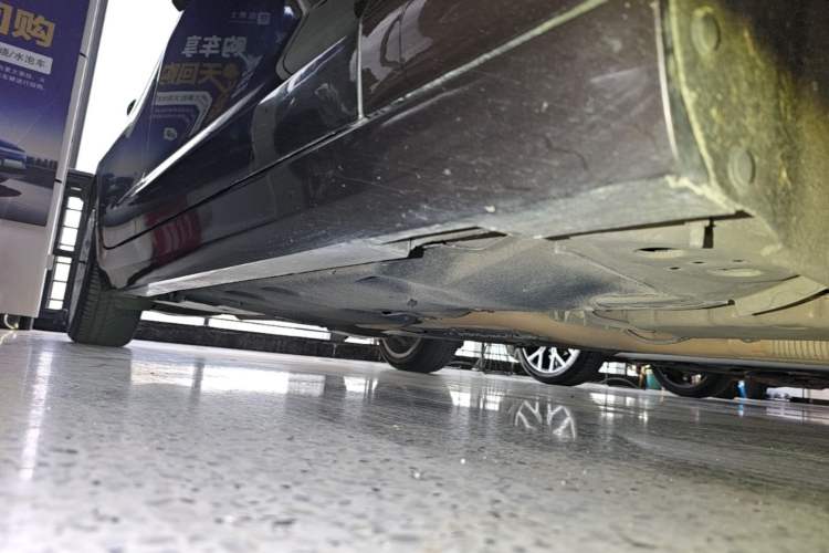 Used Cadillac ATS-L 2017 28T Tech Edition Right Side Sill